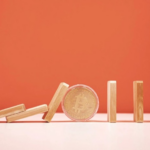 Bitcoin Dominoes